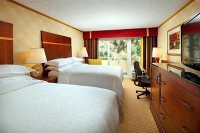 фото отеля Sheraton Agoura Hills Hotel