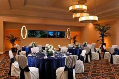 фото отеля Sheraton Agoura Hills Hotel