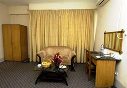 фото отеля Quality Inn Dhaka