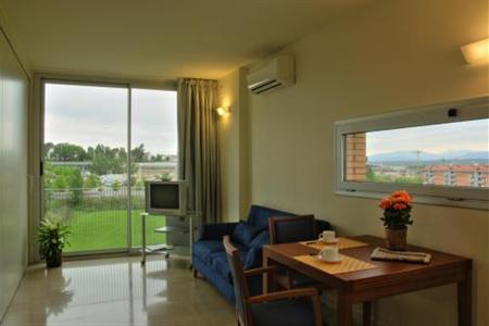 фото отеля Els Quimics Apartamentos Girona