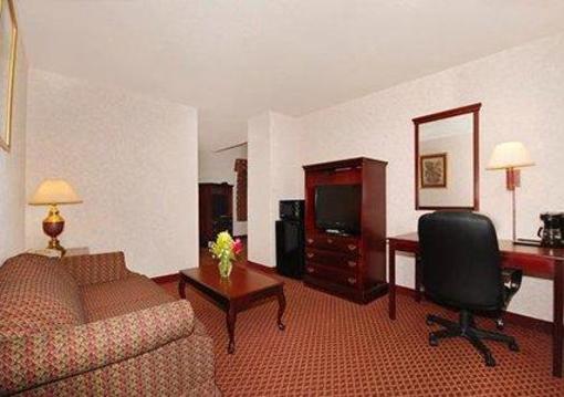 фото отеля Comfort Suites Lansing