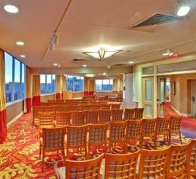 фото отеля Crown Plaza Hotel Syracuse