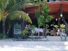 фото отеля Alona Tropical Beach Resort