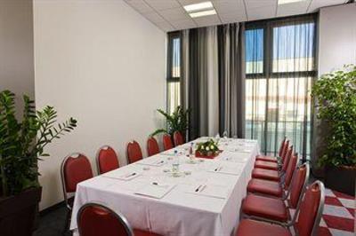 фото отеля Hotel Cosmopolitan Bologna