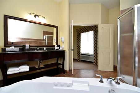 фото отеля BEST WESTERN PLUS Blanco Luxury Inn & Suites
