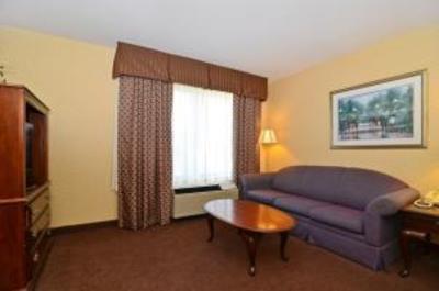 фото отеля BEST WESTERN PLUS Trail Lodge Hotel & Suites