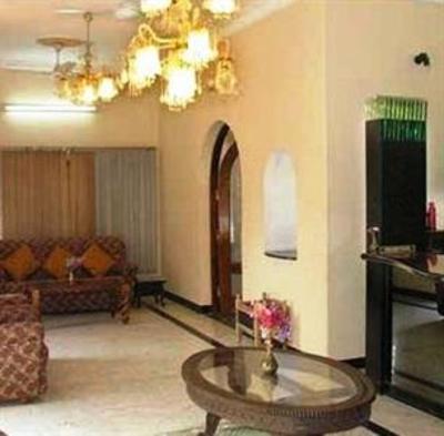 фото отеля Pioneer Plaza Hotel Jodhpur