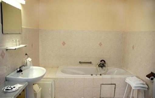 фото отеля Adoma