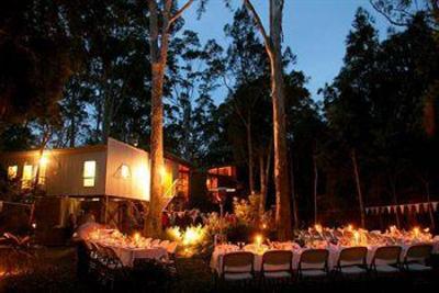 фото отеля Paperbark Camp Woollamia