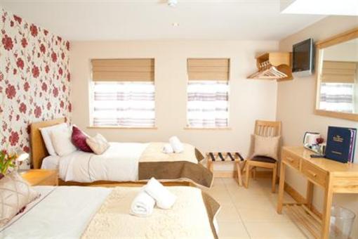 фото отеля Eyre Square Townhouse