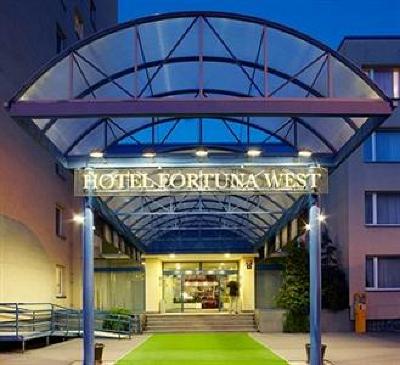 фото отеля Hotel Fortuna West