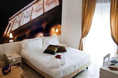 фото отеля Hotel Sovrana