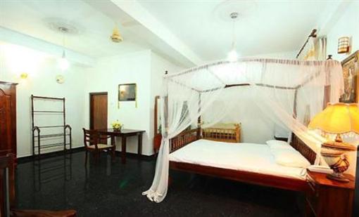 фото отеля Janasetha Luxury Apartment Galle