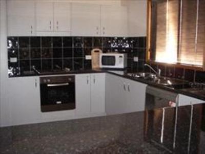 фото отеля The Real McCoy Holiday Accommodation Broken Hill