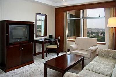фото отеля Central Plaza Hotel Dalian