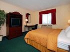 фото отеля Quality Inn and Suites North Toledo (Ohio)