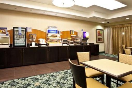 фото отеля Holiday Inn Express Hotel & Suites Perry (Florida)