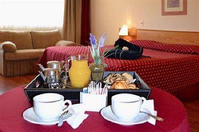 фото отеля Armon Suites Hotel
