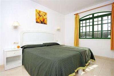 фото отеля Plaza Palmeras Apartments Lanzarote