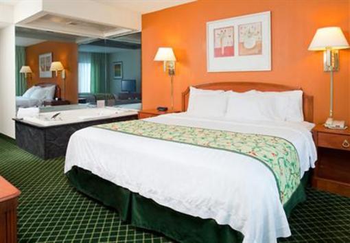 фото отеля Fairfield Inn Exton