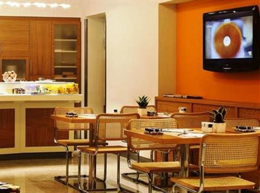 фото отеля UNA Hotel Mediterraneo