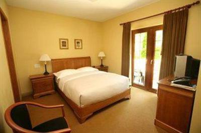 фото отеля Whistler Alpine Chalet Retreat & Wellness
