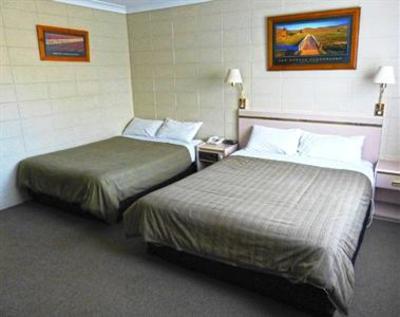 фото отеля Cootamundra Gardens Motor Inn