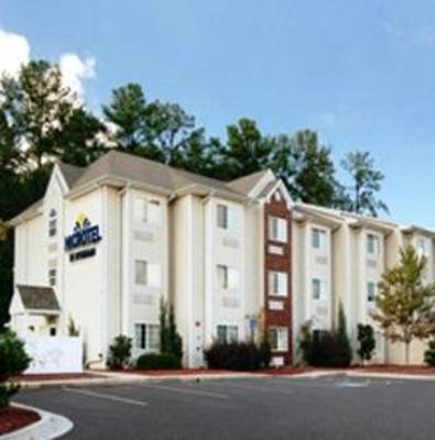 фото отеля Microtel Inn & Suites by Wyndham Augusta Riverwatch