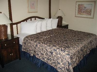 фото отеля Carmel Village Inn