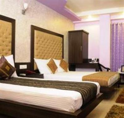 фото отеля Hotel Grand Plaza - Pahar Gunj