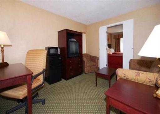 фото отеля Comfort Suites O'Hare
