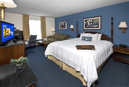 фото отеля Hampton Inn & Suites Raleigh/Cary RBC Center