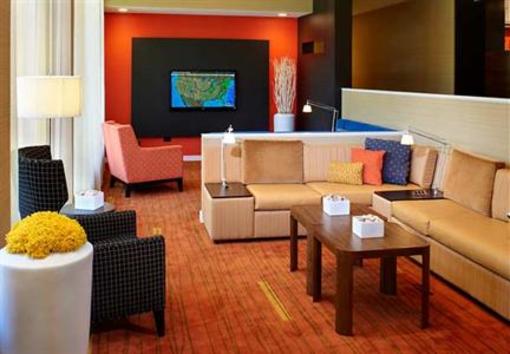 фото отеля Courtyard by Marriott Chicago Naperville