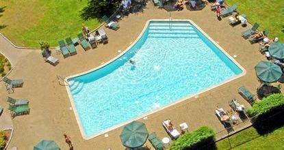 фото отеля Golden Eagle Resort at Stowe