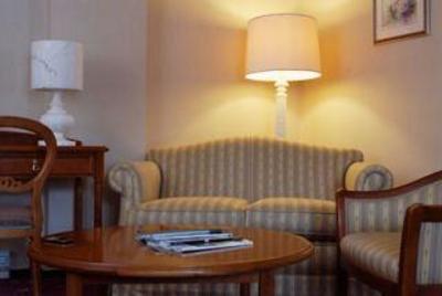 фото отеля Coppid Beech Hotel