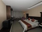 фото отеля Zhongrui Huayi Hotel