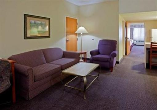 фото отеля Holiday Inn Hotel & Suites St. Cloud