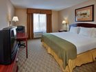 фото отеля Holiday Inn Express Lansing - Leavenworth