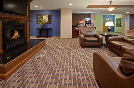 фото отеля Holiday Inn Express Devils Lake