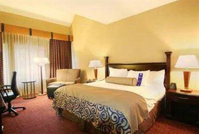 фото отеля Hilton Boston Dedham