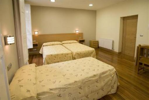 фото отеля Pension Roquefer Hotel Bilbao