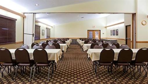 фото отеля AmericInn Lodge & Suites Fergus Falls _ Conference Center