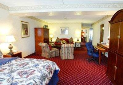 фото отеля Hotel Fort Wayne