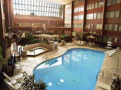 фото отеля Holiday Inn Cleveland -West