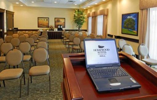 фото отеля Homewood Suites by Hilton Burlington