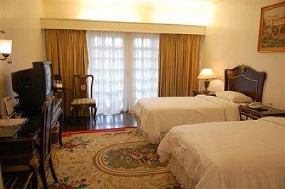 фото отеля Fort Ilocandia Hotel Laoag City
