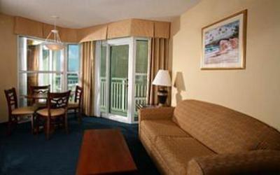 фото отеля Best Western Plus Carolinian Oceanfront Inn and Suites