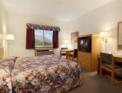 фото отеля Ramada Richland Center