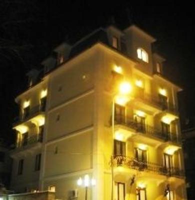 фото отеля Hotel Coroana Moldovei Slanic Moldova