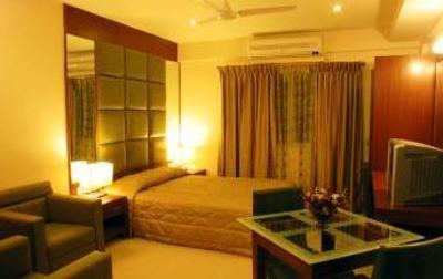 фото отеля Empire Suites Apartments Bangalore